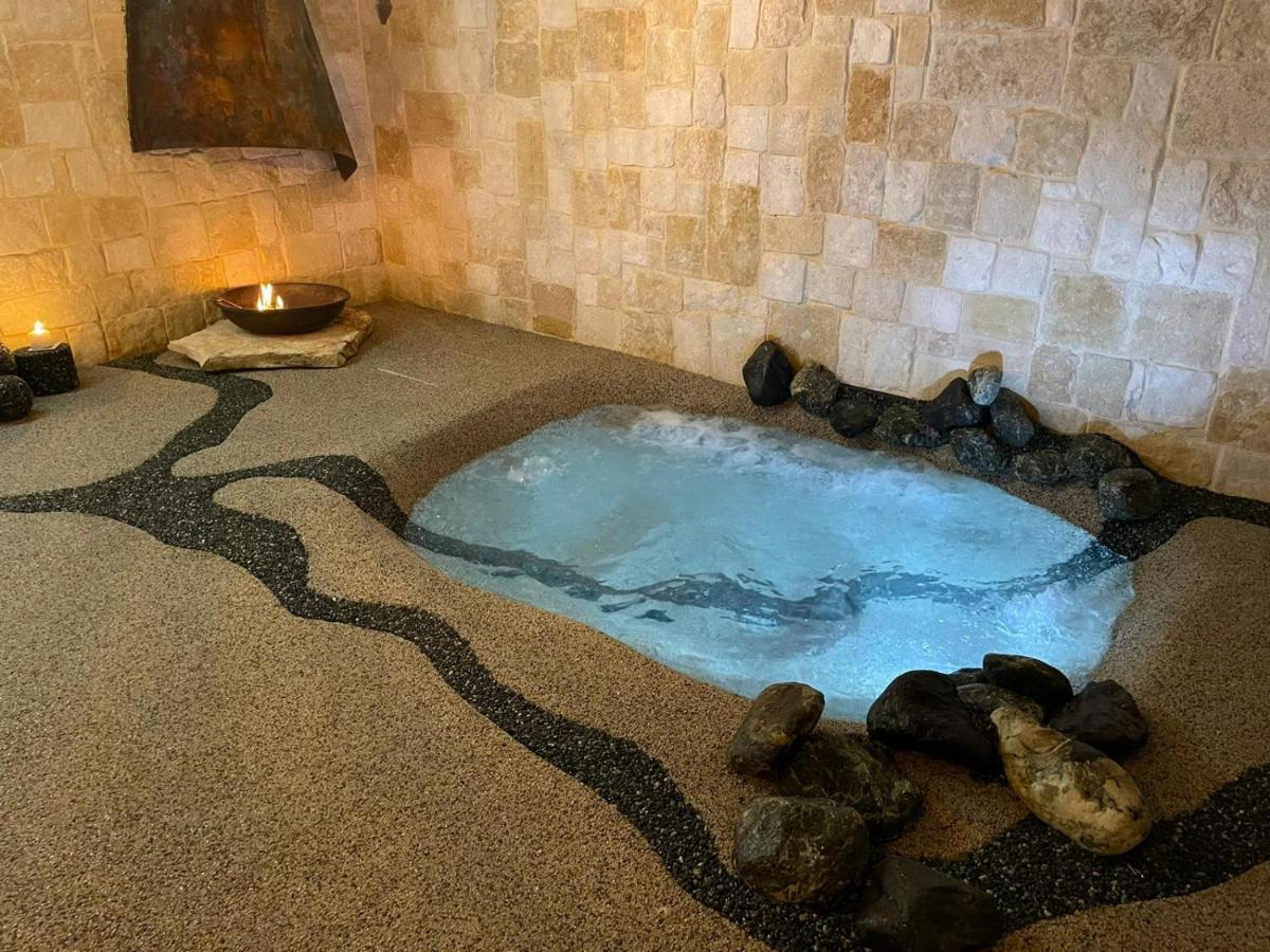 Domus Parva - Villa Con Bio-Piscina, Spa Privata E Appartamenti Panoramici Bacoli Eksteriør bilde