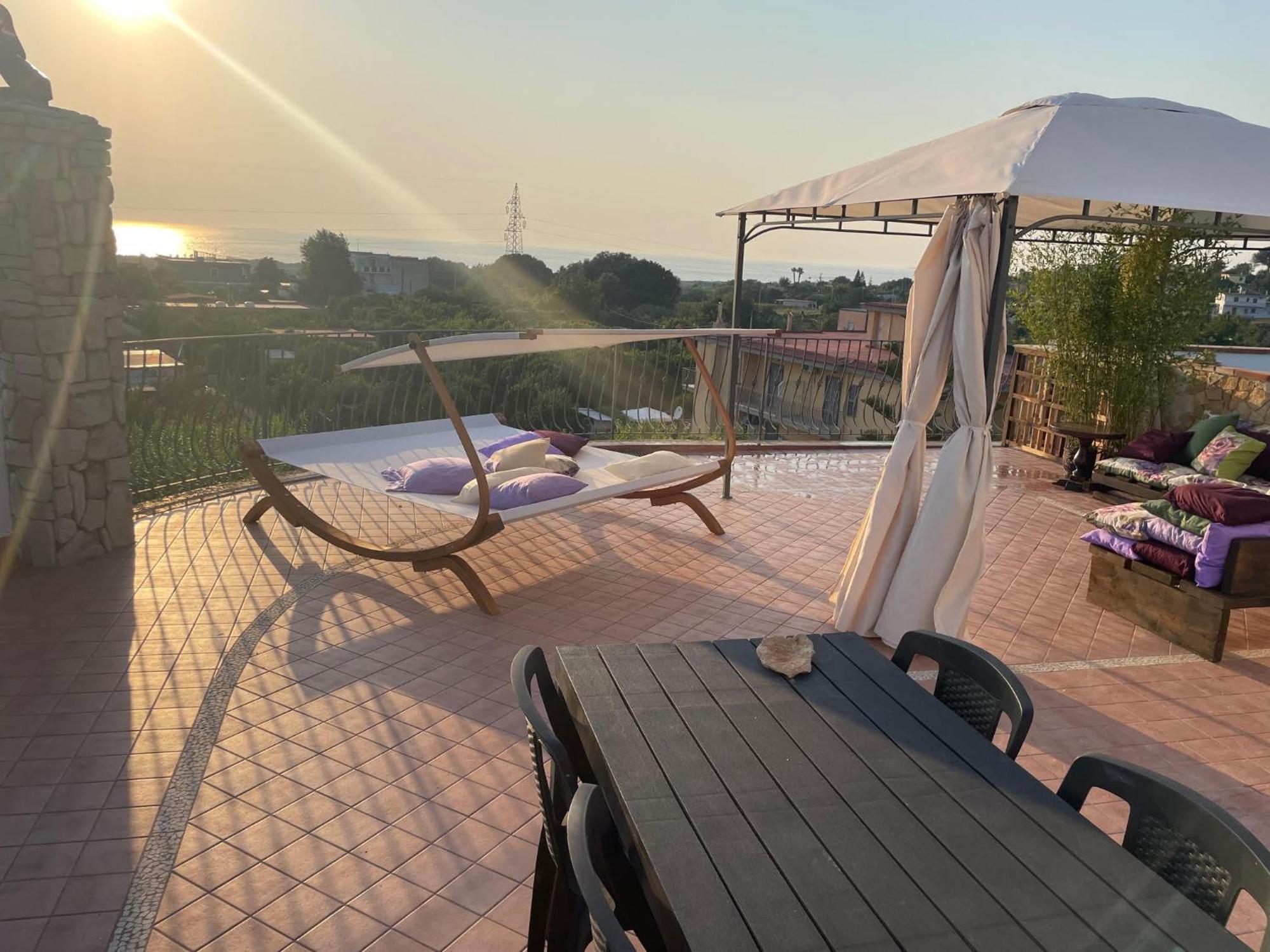 Domus Parva - Villa Con Bio-Piscina, Spa Privata E Appartamenti Panoramici Bacoli Eksteriør bilde